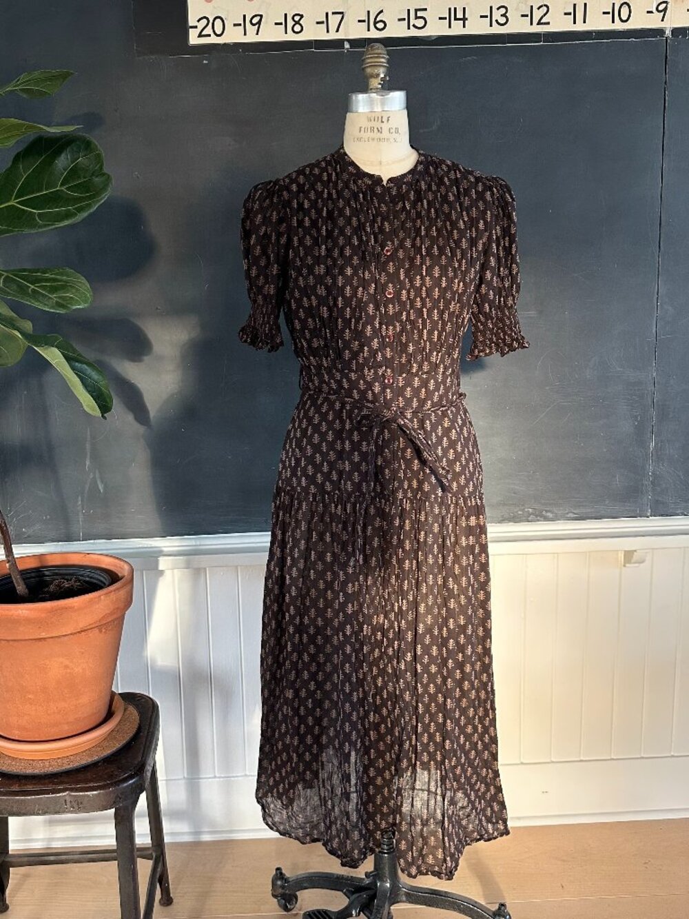 Daughters of India Brown Botanical Print Cotton Tiered Midi Dress M